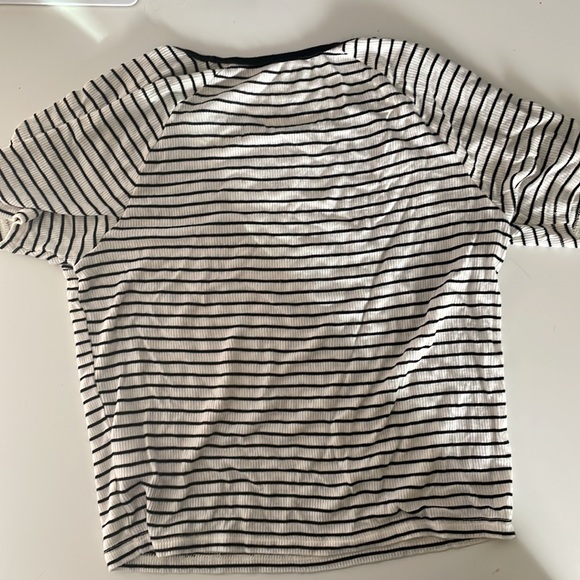 American Eagle Soft & Sexy T-Shirt - Picture 2 of 4